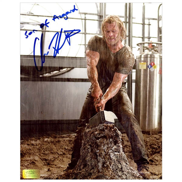 Chris Hemsworth Autographed Thor 8x10 Mjolnir Photo