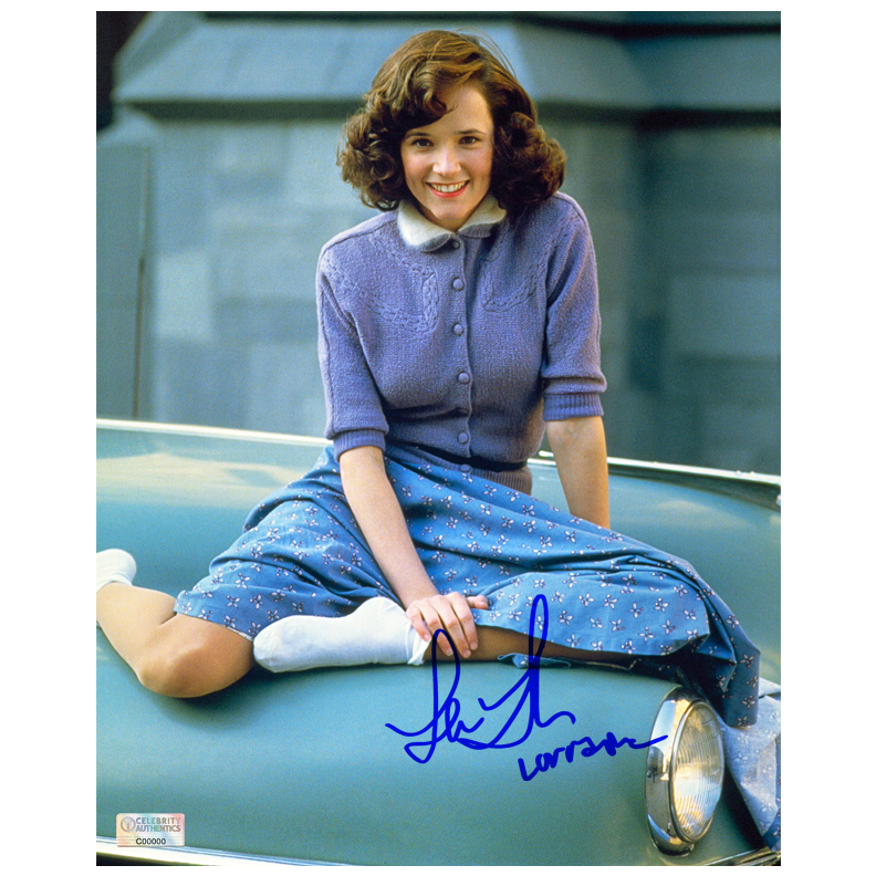Lot Detail - Lea Thompson Autographed Back to the Future 8x10